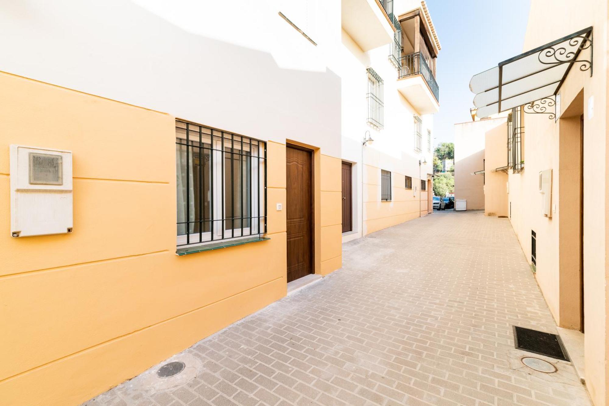 Rolando House, Free Parking Apartamento *