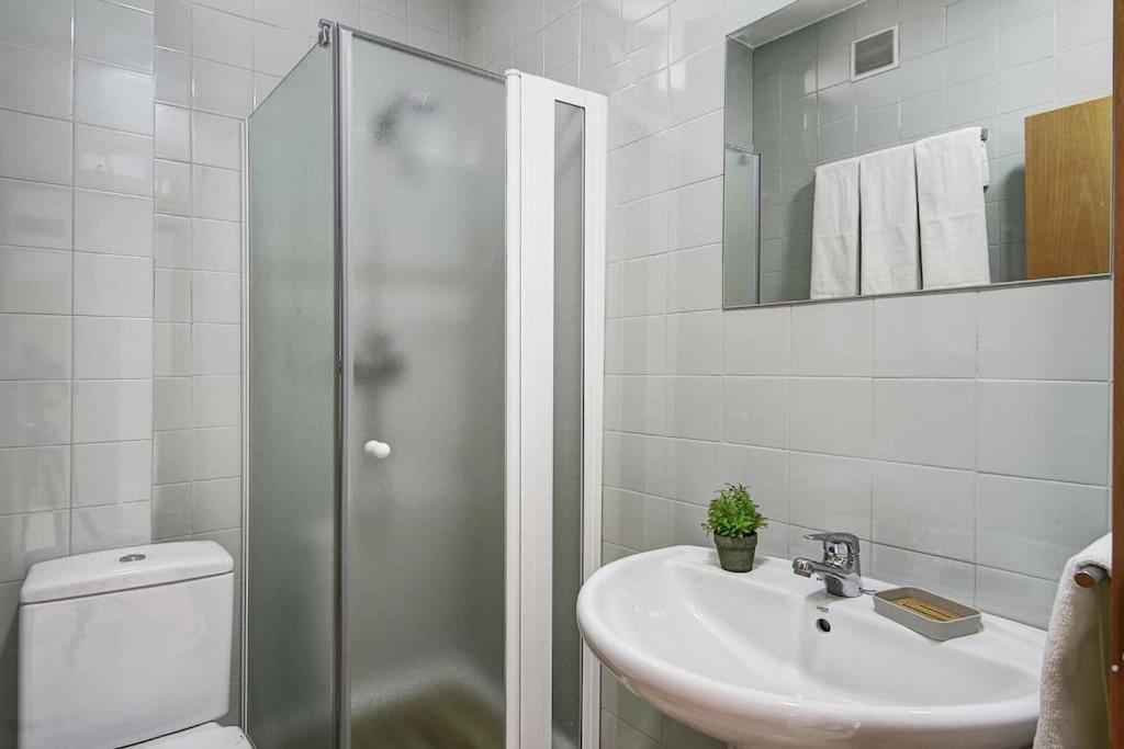 Mywhitewall Bib-rambla Granada