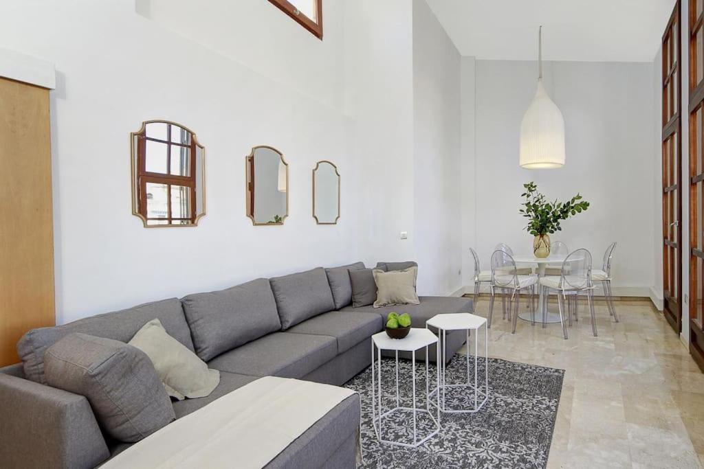 Mywhitewall Bib-rambla Apartamento Granada