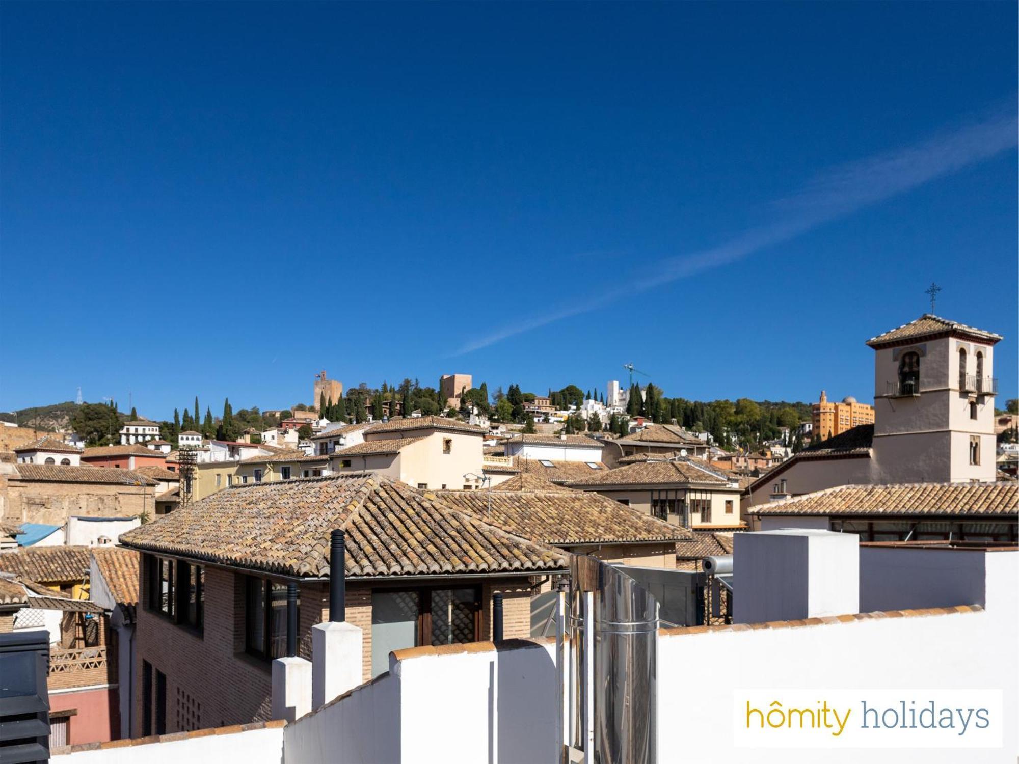 Homity Holidays - - Piedra Santa *