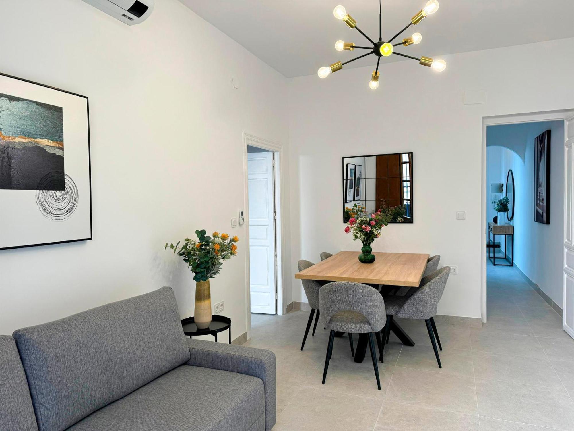 Plaza San Agustin 3000 Apartment Granada