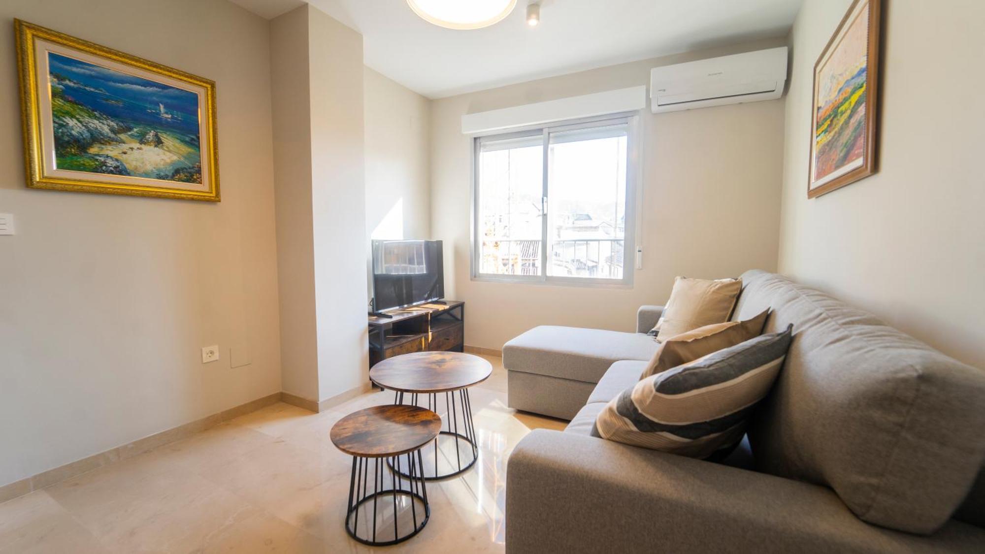 H&h Ganivet Center Apartamento *