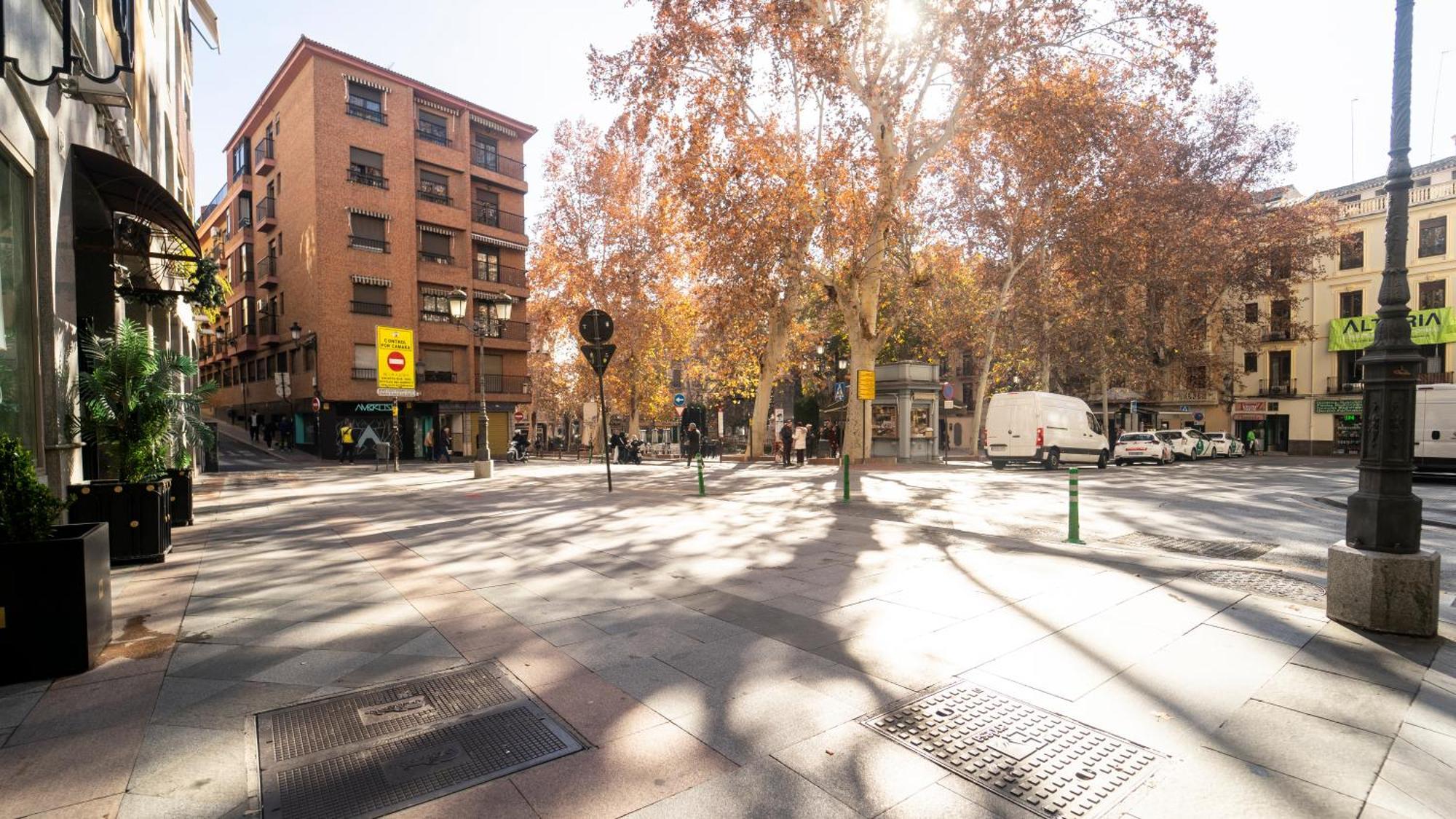 Apartamento H&h Ganivet Center