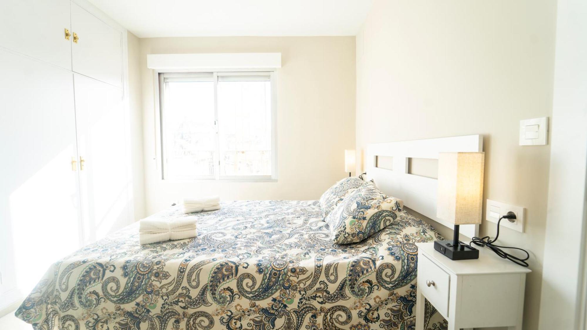 Apartamento H&h Ganivet Center *