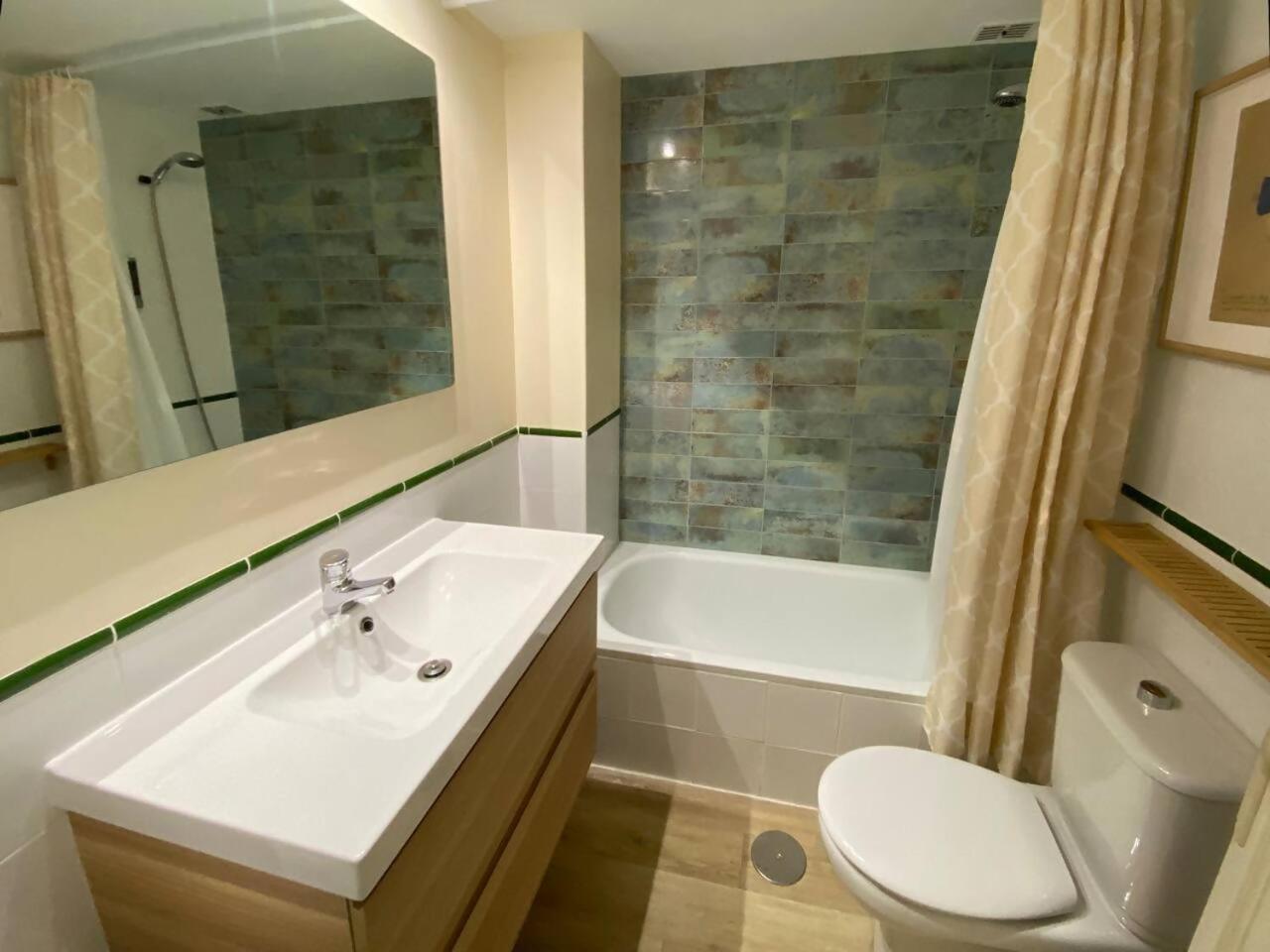 Villasanmiguelalto Albaicin Holiday home
