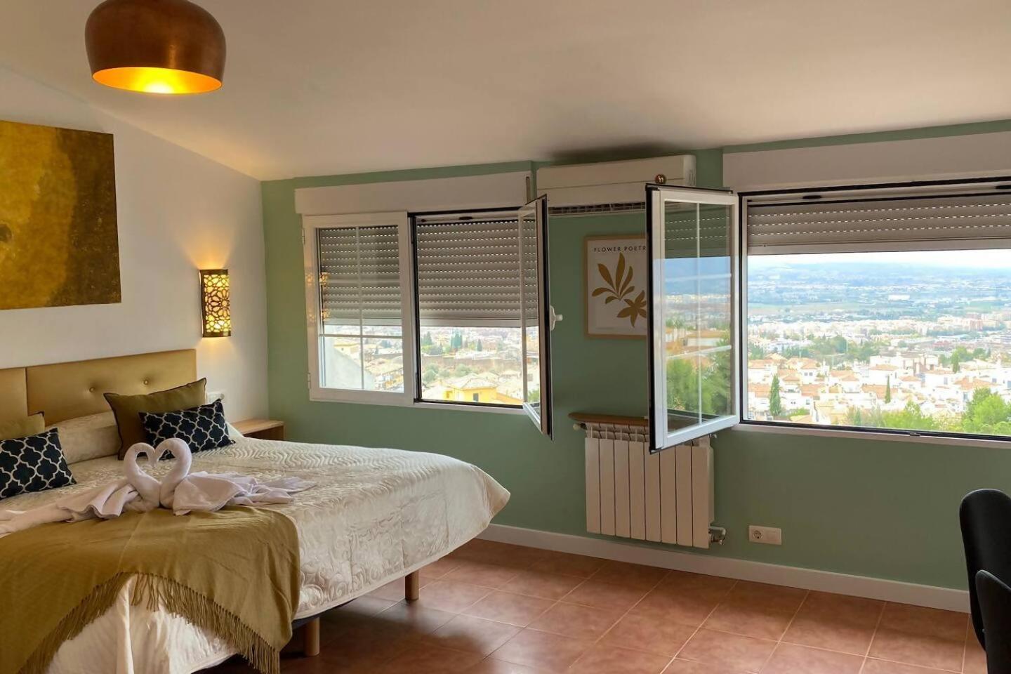 Villasanmiguelalto Albaicin Holiday home *