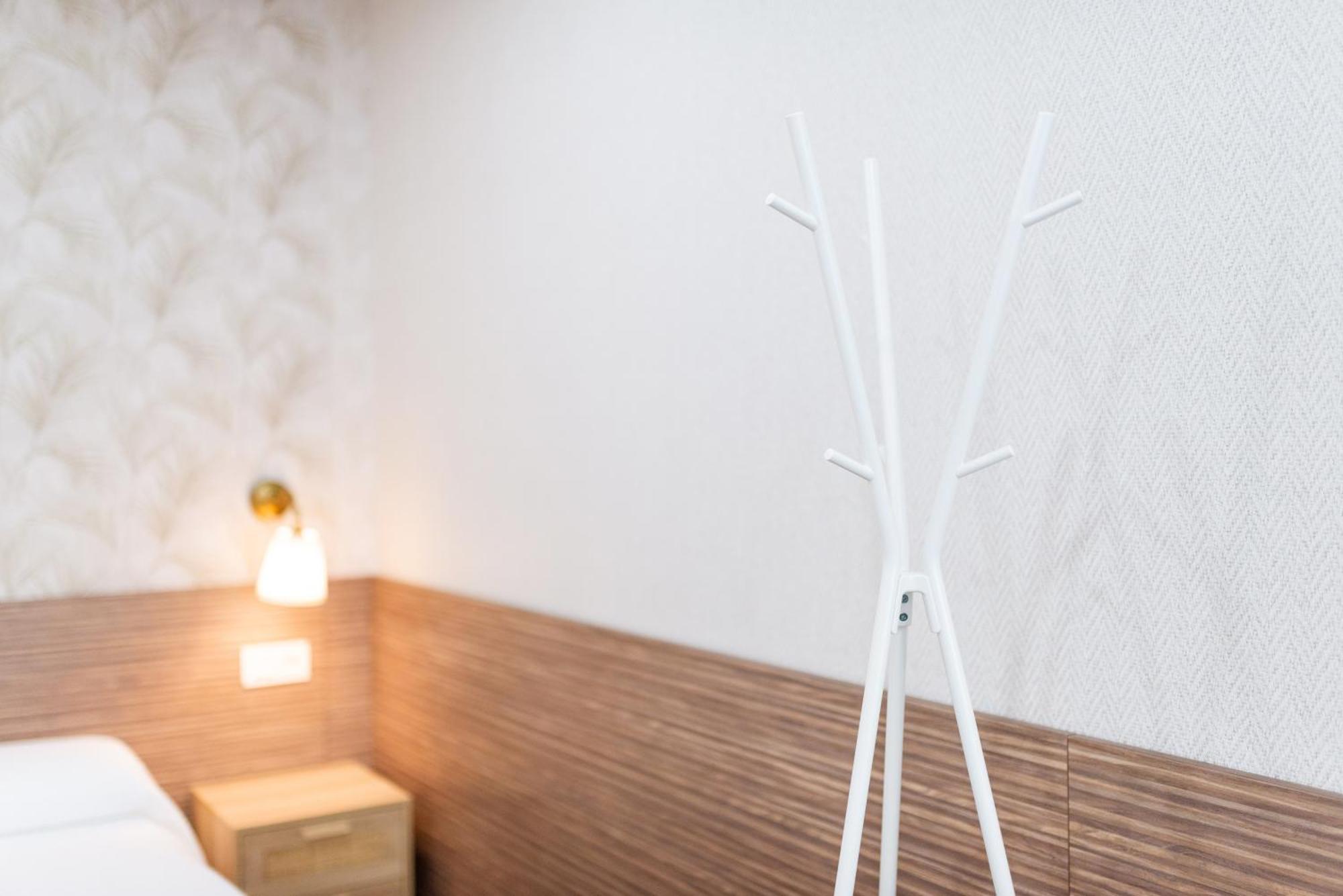 Estudio Reformado En Apartamento Granada