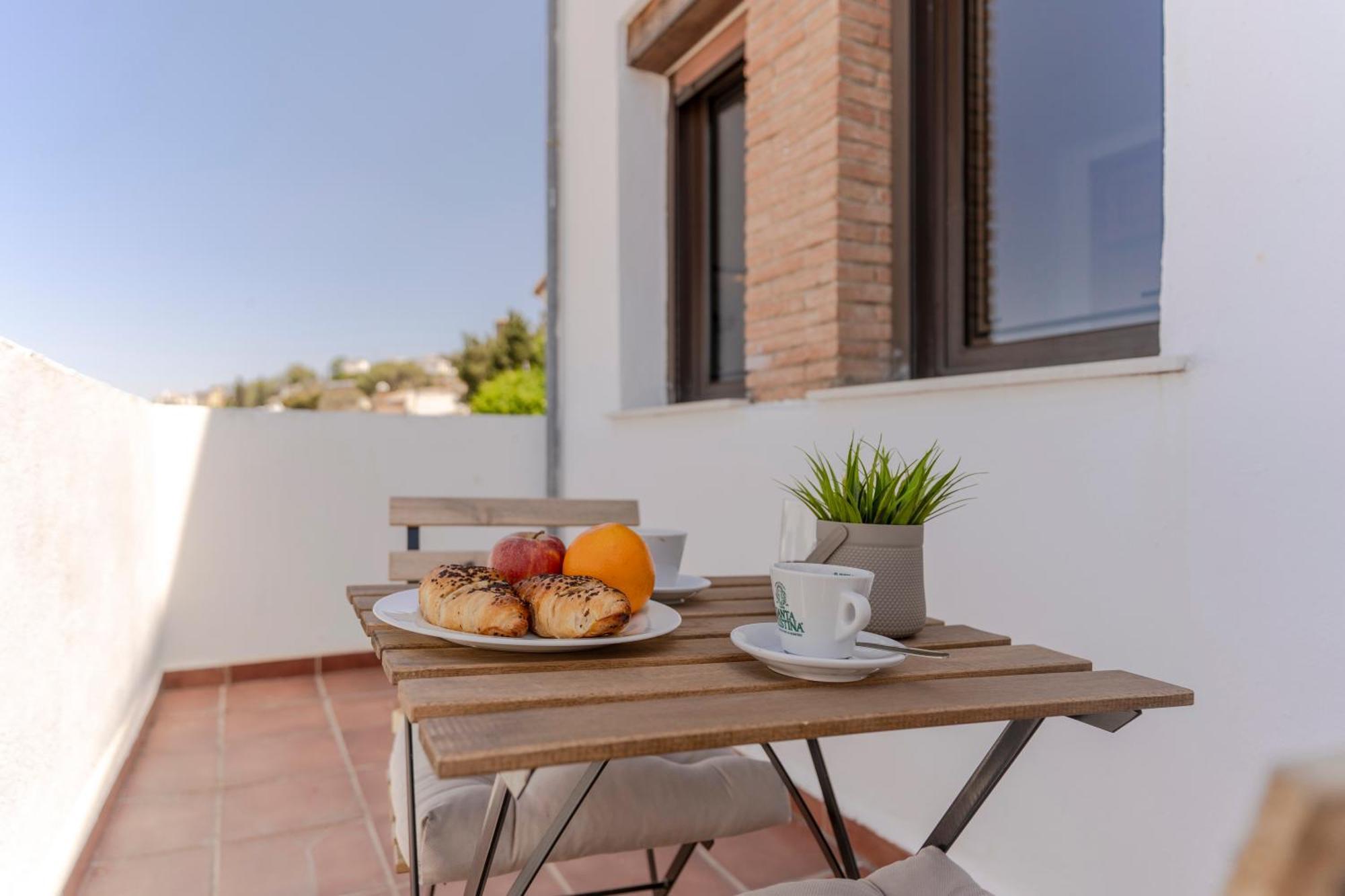 Chillout Granada, By Daimar Granada