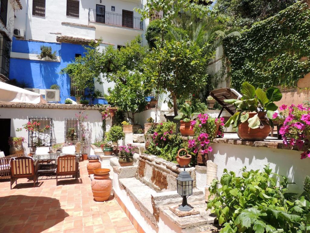 Palacio Del Cobertizo De Santa Ines Bed and breakfast Granada