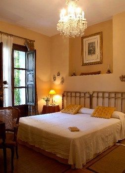 Bed and breakfast Palacio Del Cobertizo De Santa Ines