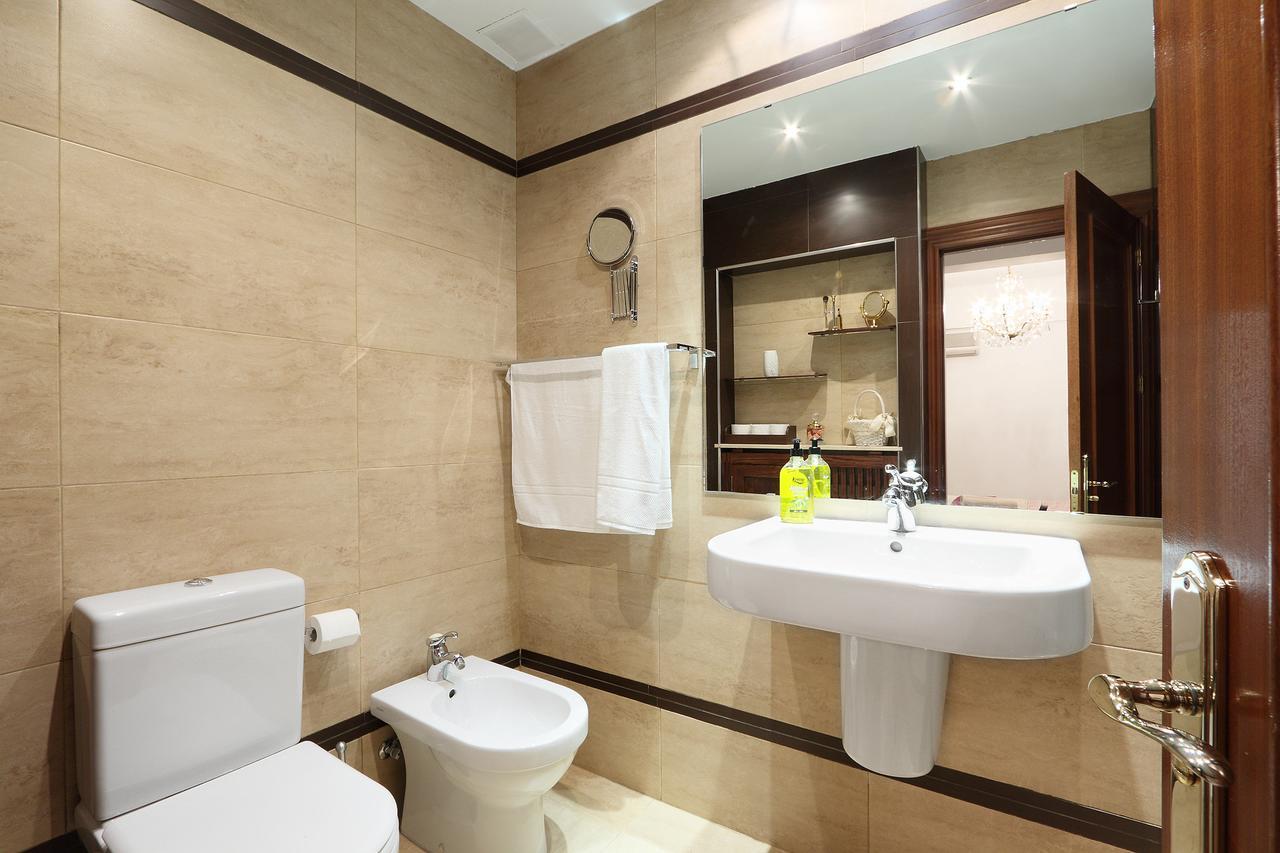 Apartamento Piso En Calle Recogidas Granada