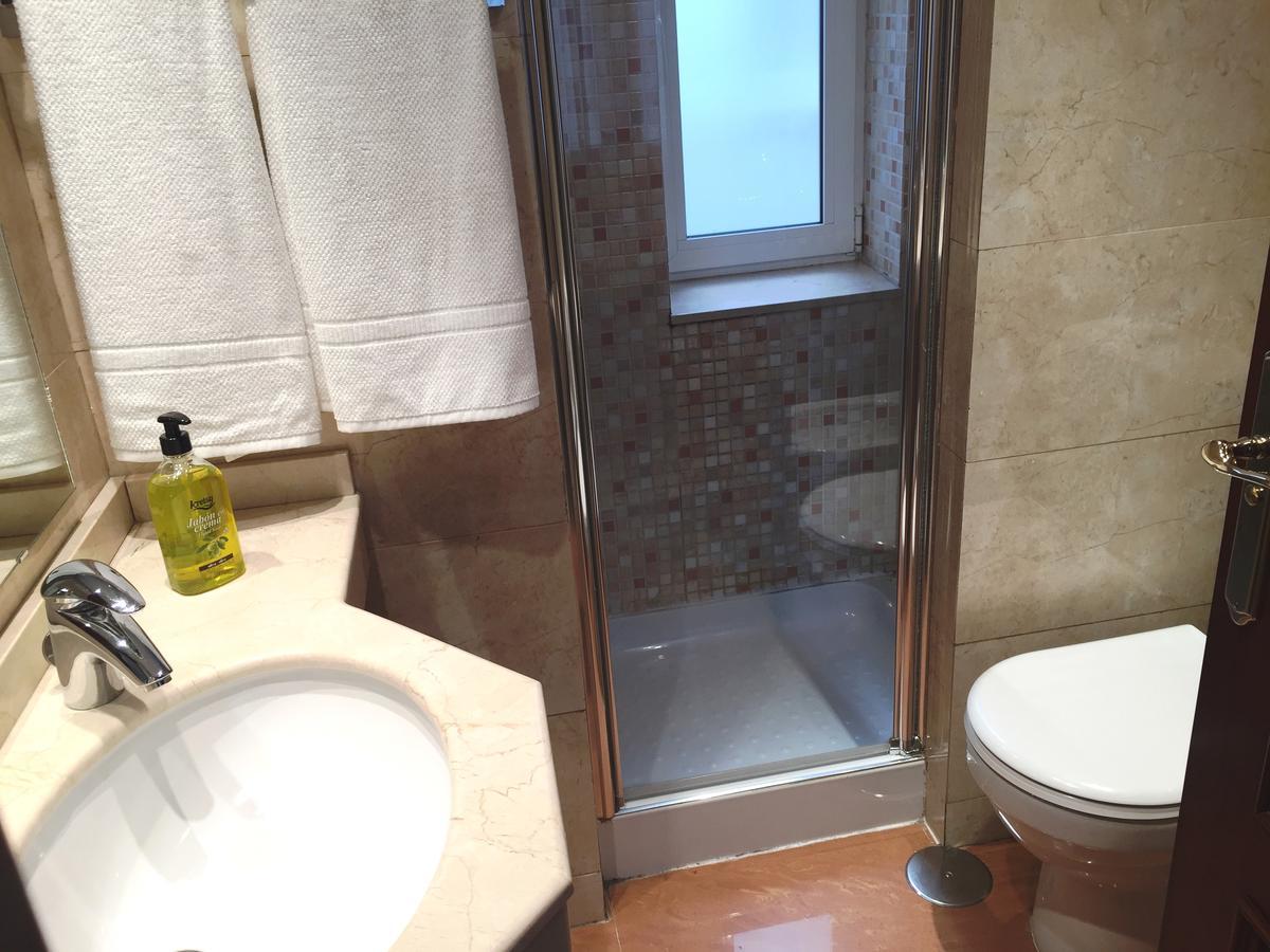 Piso En Calle Recogidas Apartamento *
