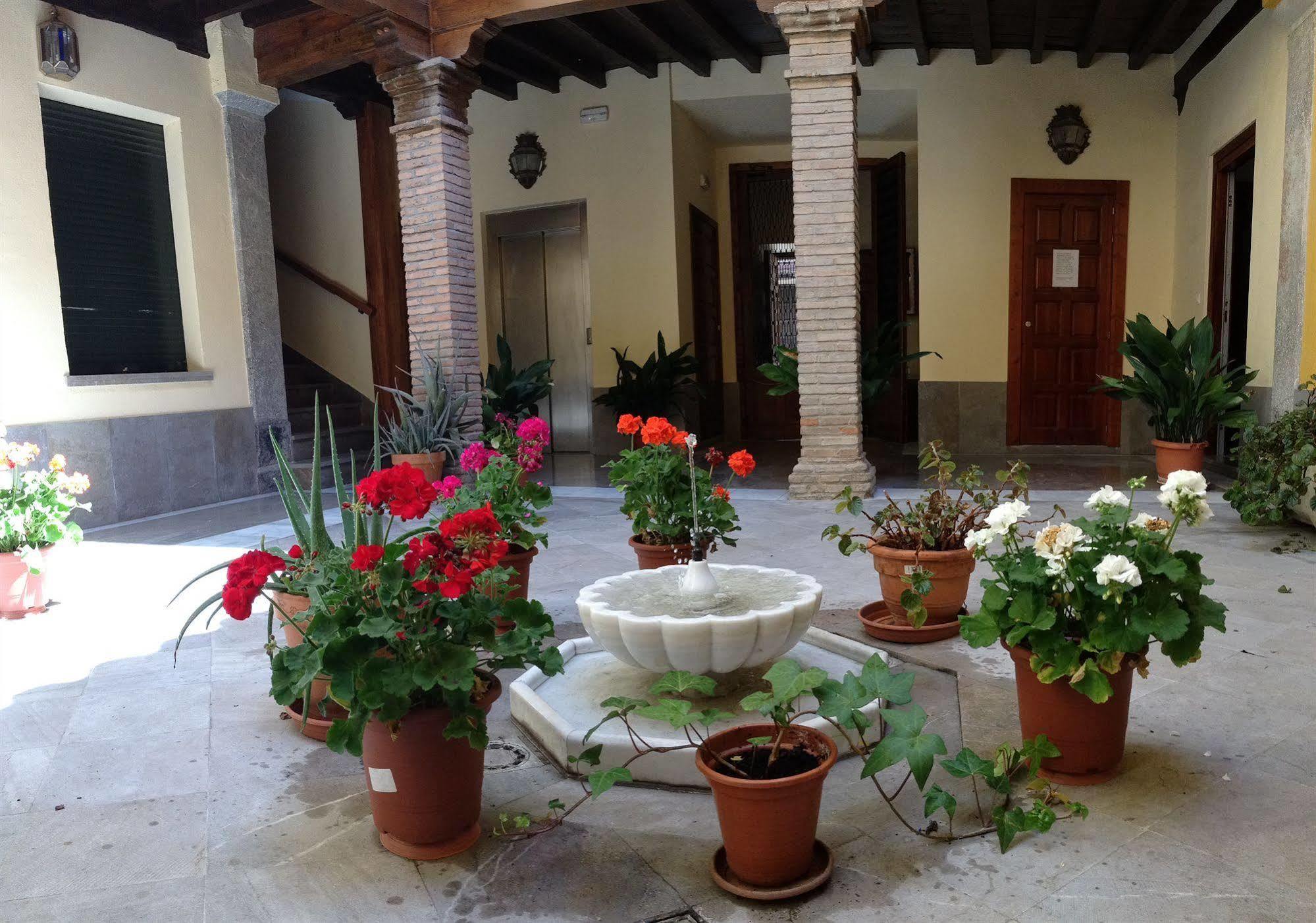 Hotel Viviendas Turisticas Vacacionales Puerta Real