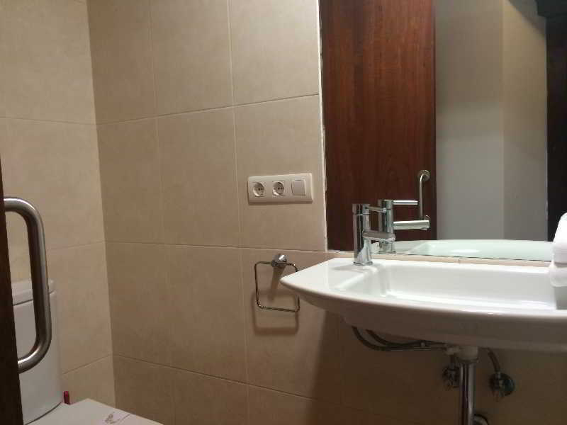 Hotel Viviendas Turisticas Vacacionales Puerta Real Granada