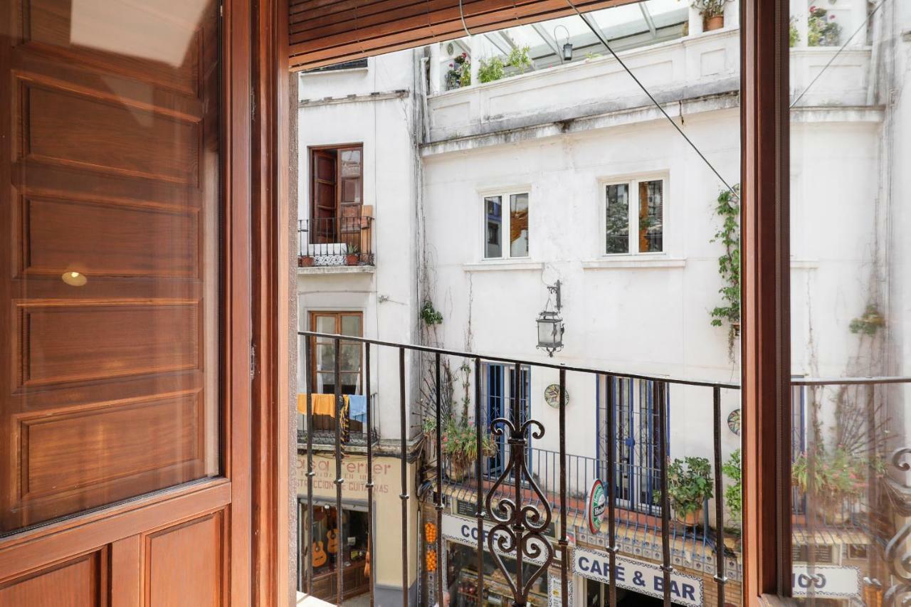 Urban Apartamento *