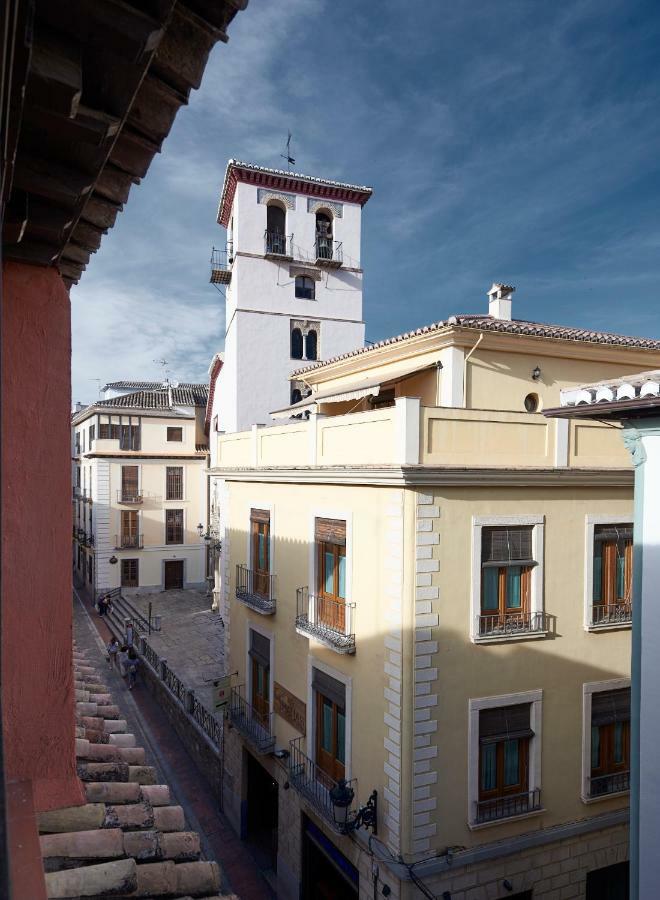 Penthouse, Petit San Matias