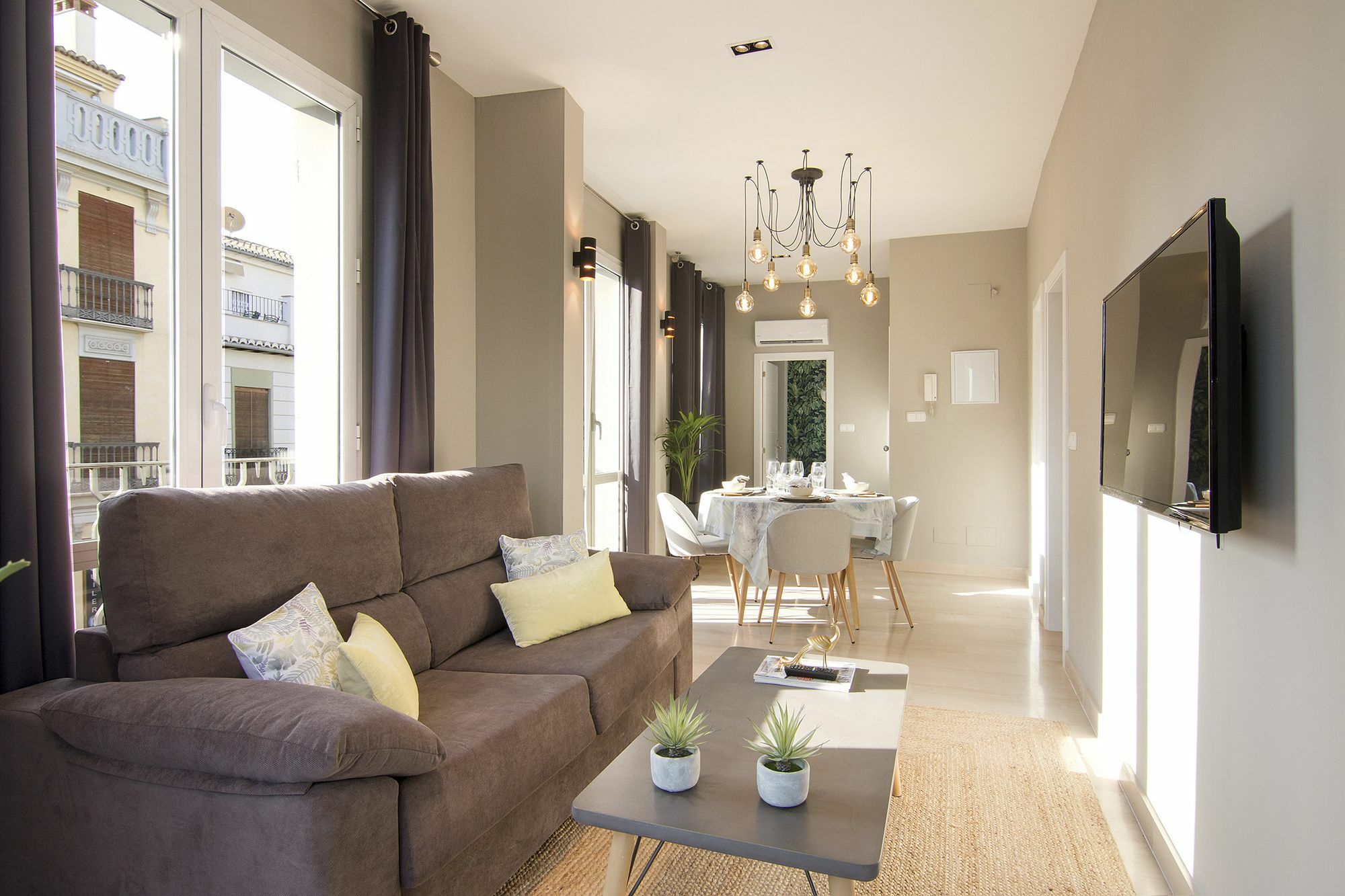 Chezmoihomes Luxury Carmen Apartment *