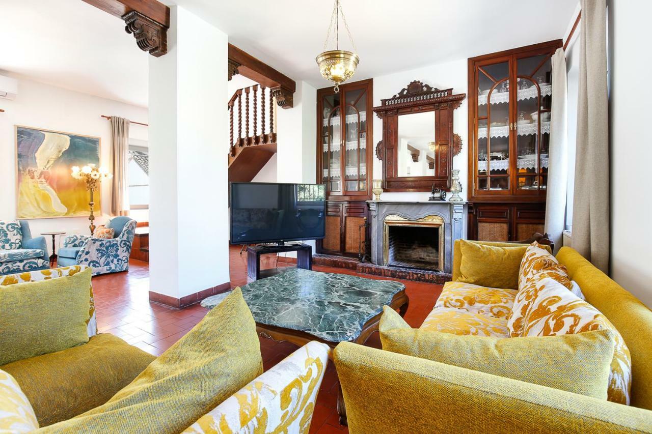 Villa Argaez *