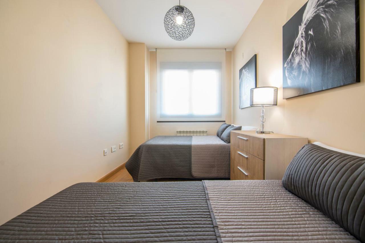 Apartamento Enjoygranada Emir 3a - Piscina, Gym & Parking