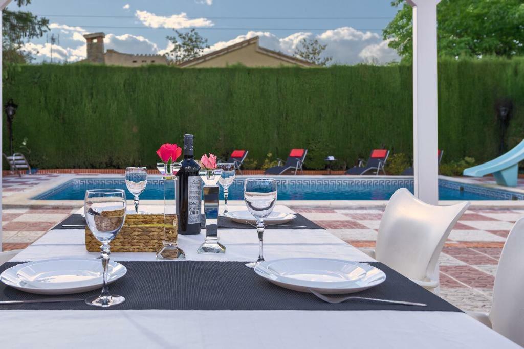 Villa New. Luxury C&c. Jardín, Piscina Y Barbacoa Granada