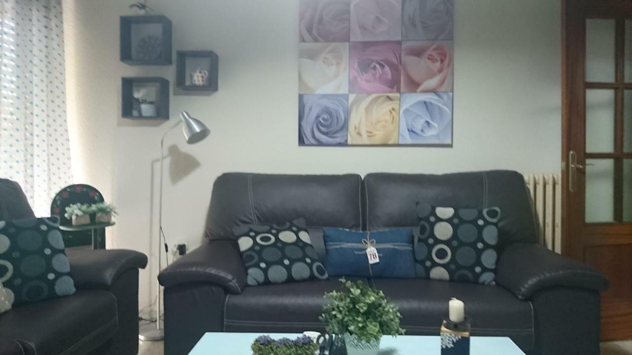 Apartamento Tranquilo Y Preparado Con Normas Actuales 6 Personas *