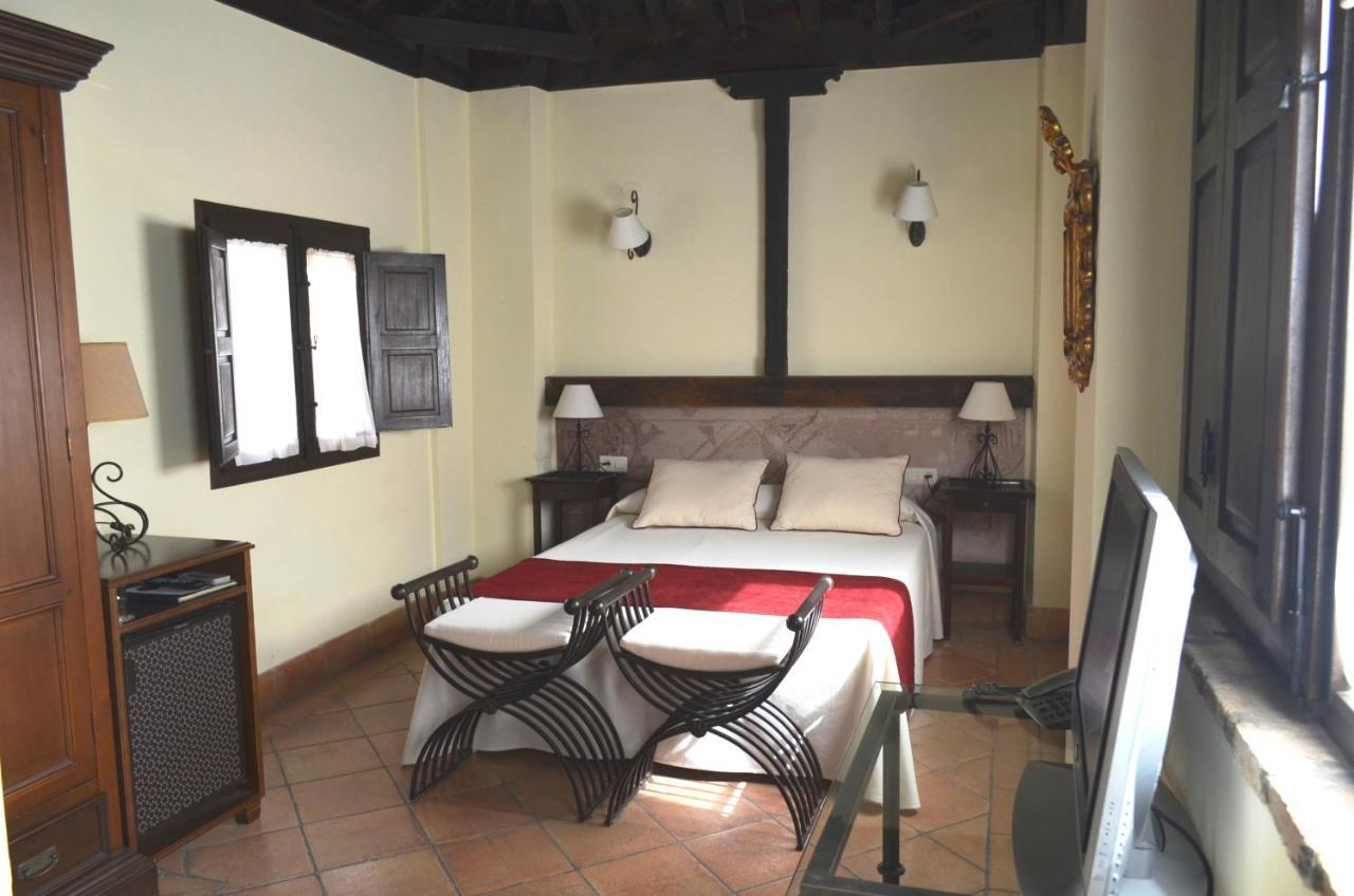 Casa Del Capitel Nazarí 3*