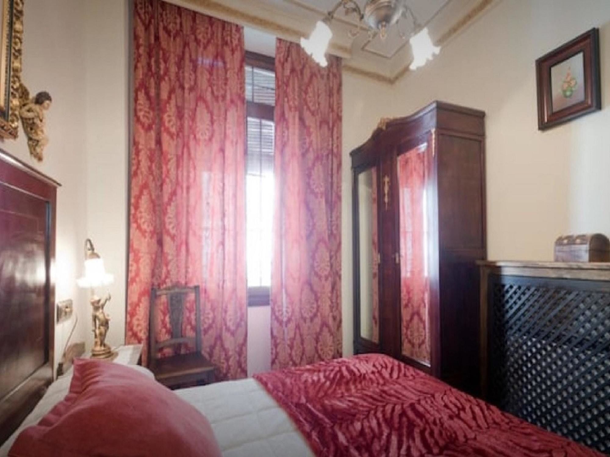 With 3 Bedrooms In Granada, With Wonderful View, Balcon *