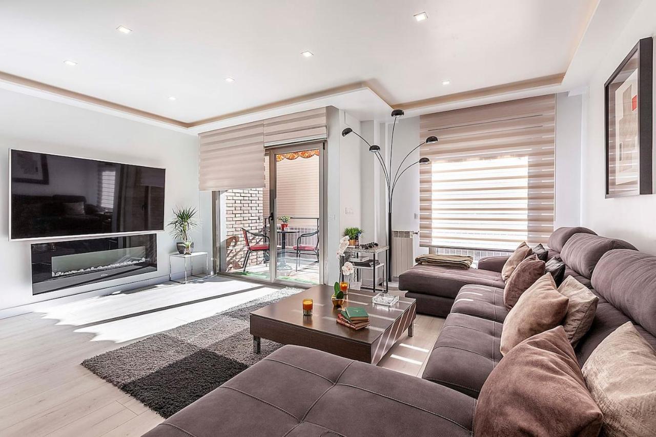 Great Centre Apartment *