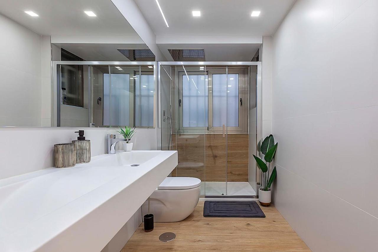 Great Centre Apartment Granada