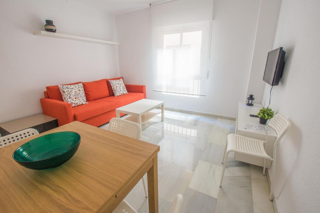 Apartment Ibericabeds Rejas Basic
