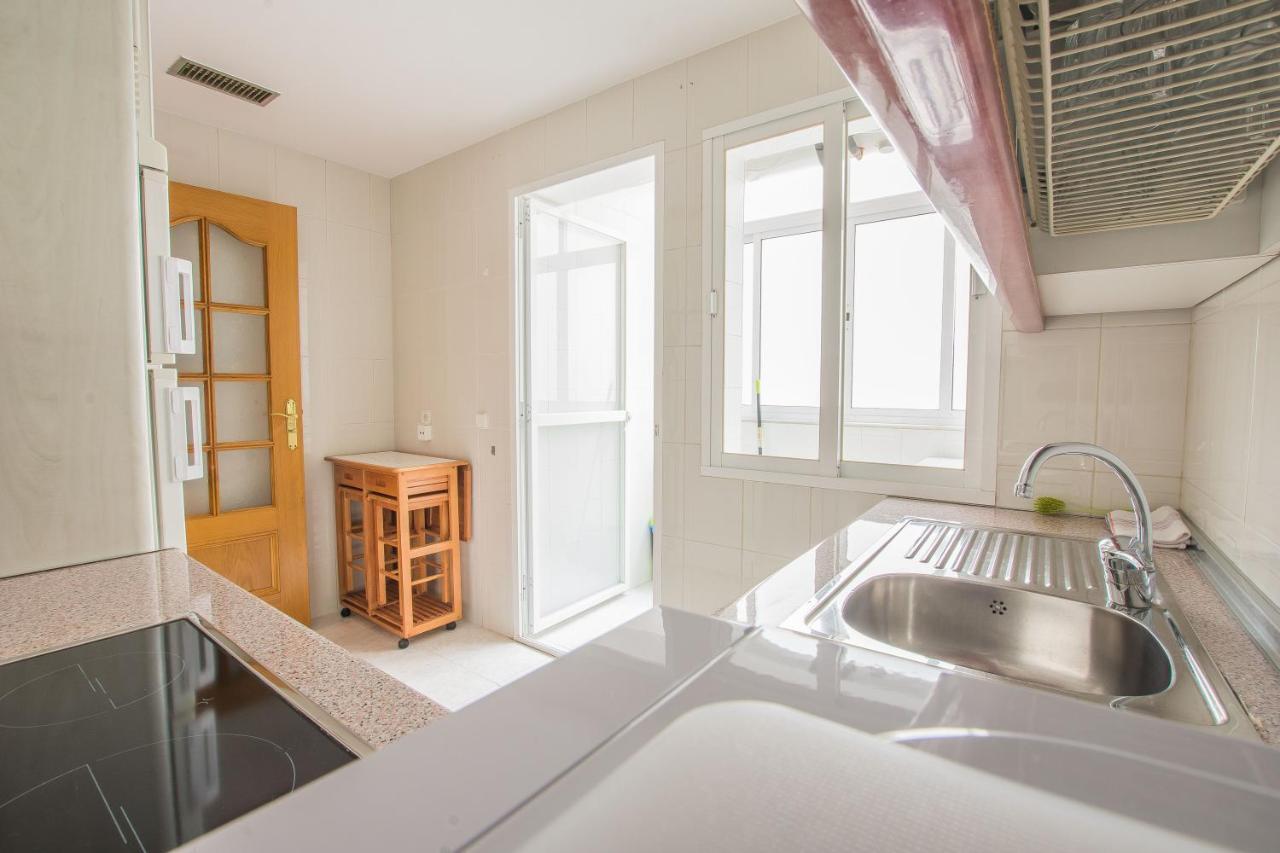 Ibericabeds Rejas Basic Apartment Granada