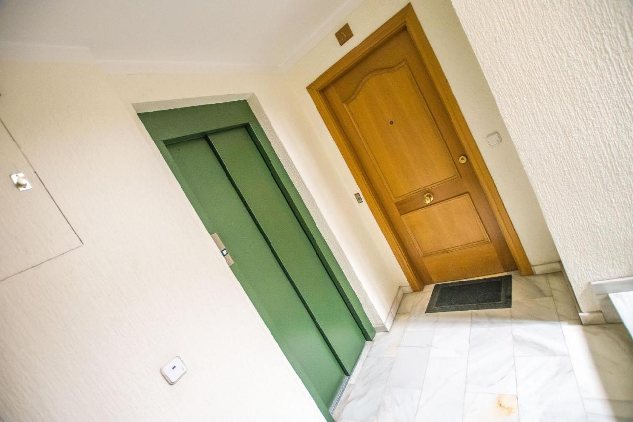 Apartment Ibericabeds Rejas Basic
